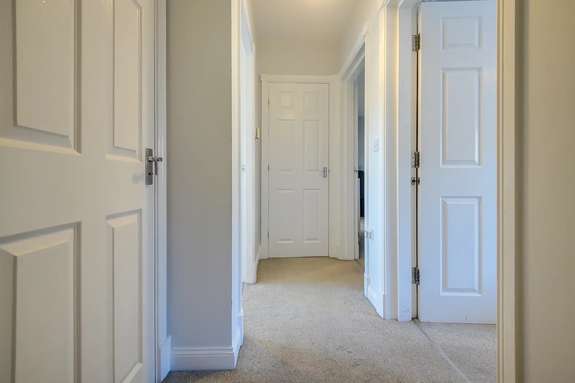 property photo 13 of 18