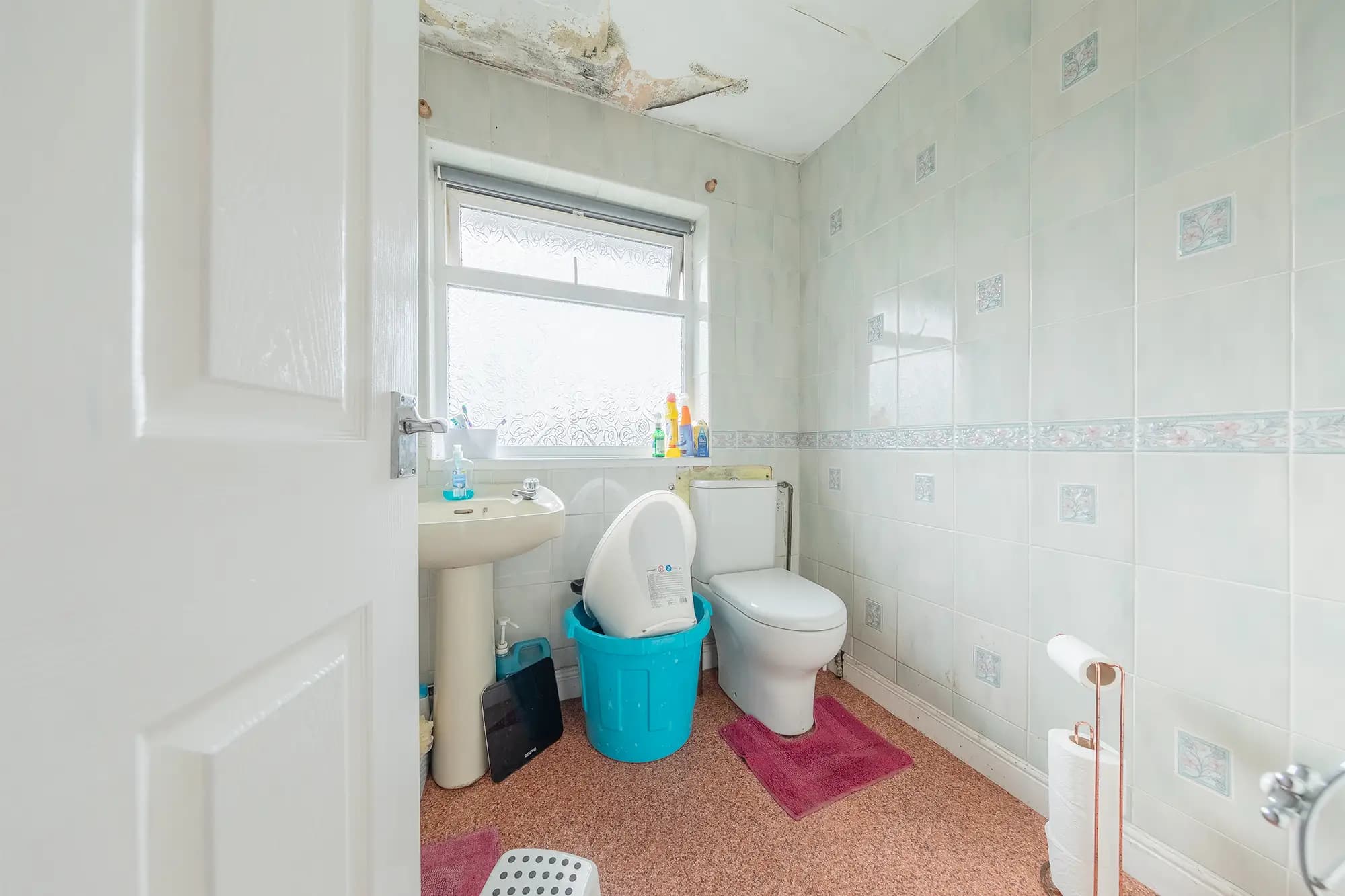 property photo 9 of 19