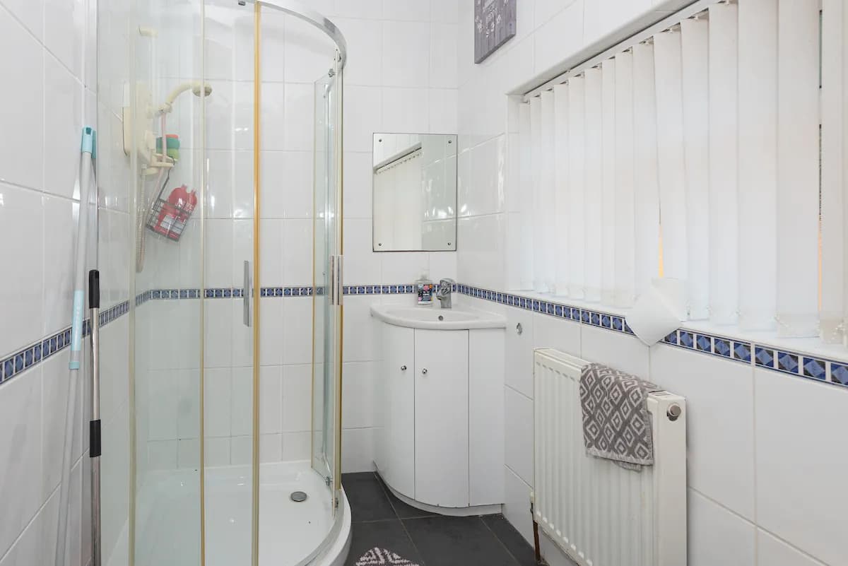 property photo 24 of 55