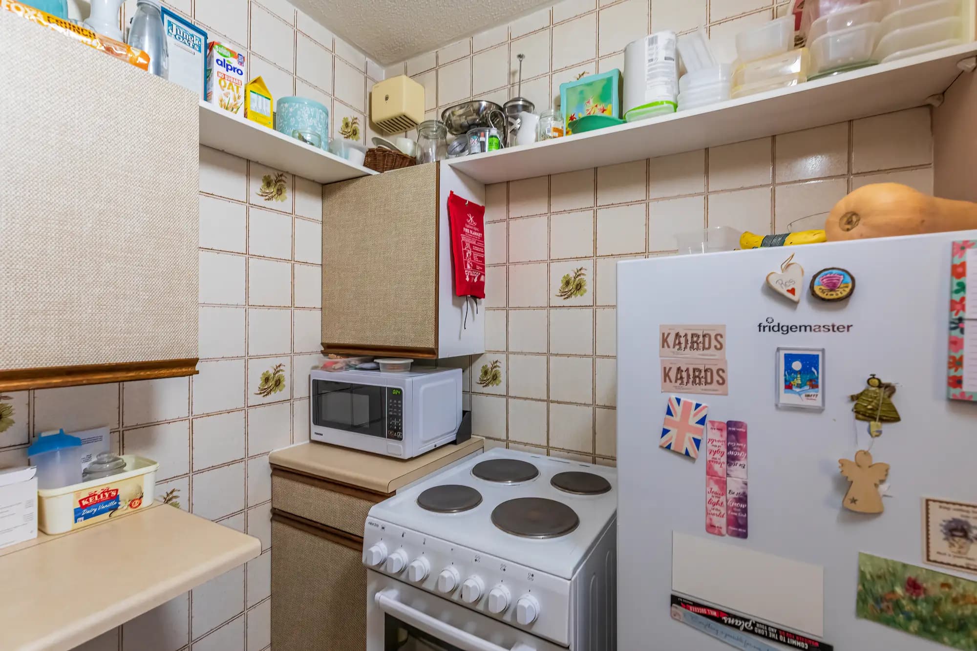 property photo 5 of 15