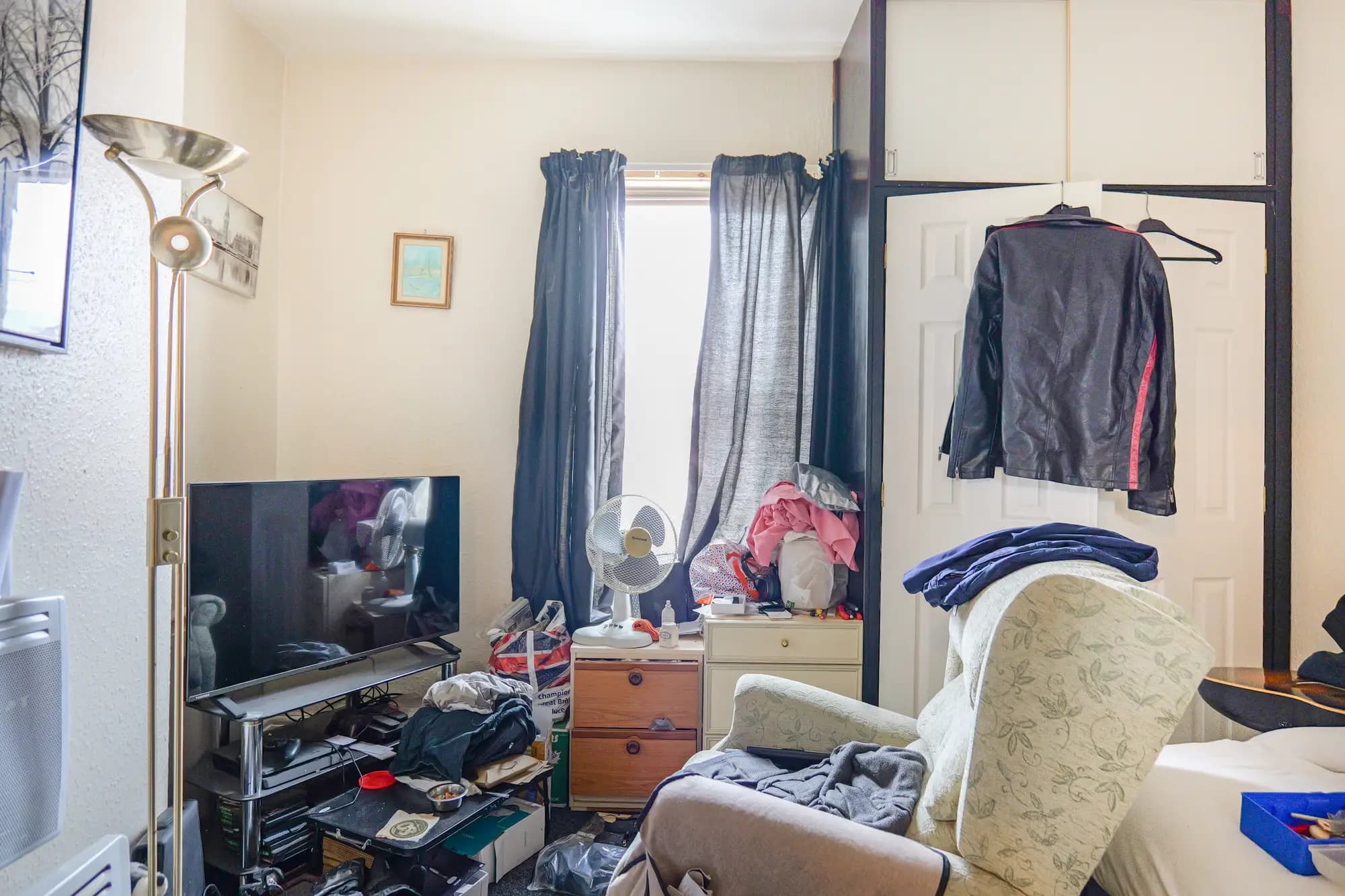 property photo 13 of 40
