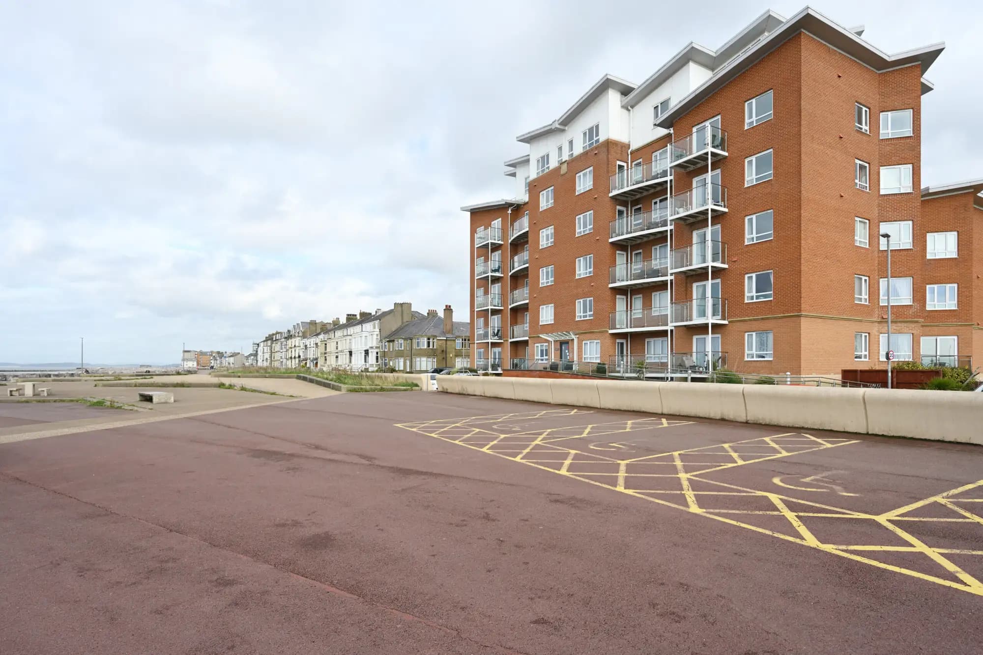 property photo 15 of 16