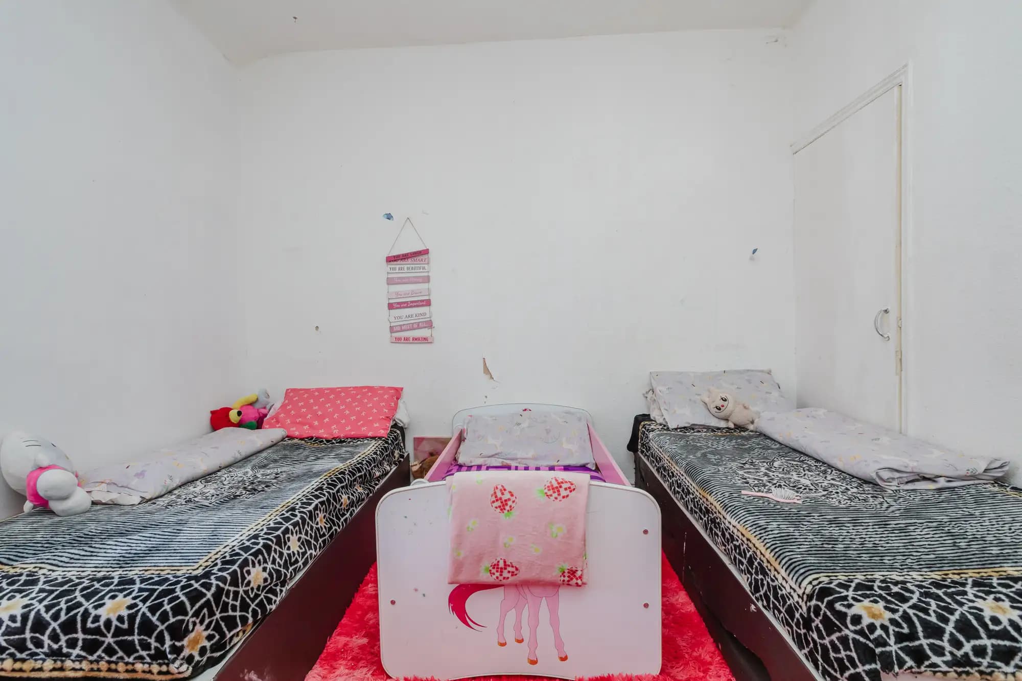 property photo 13 of 20