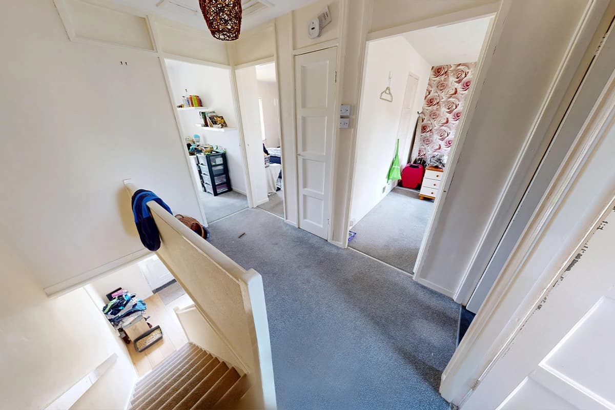 property photo 23 of 38