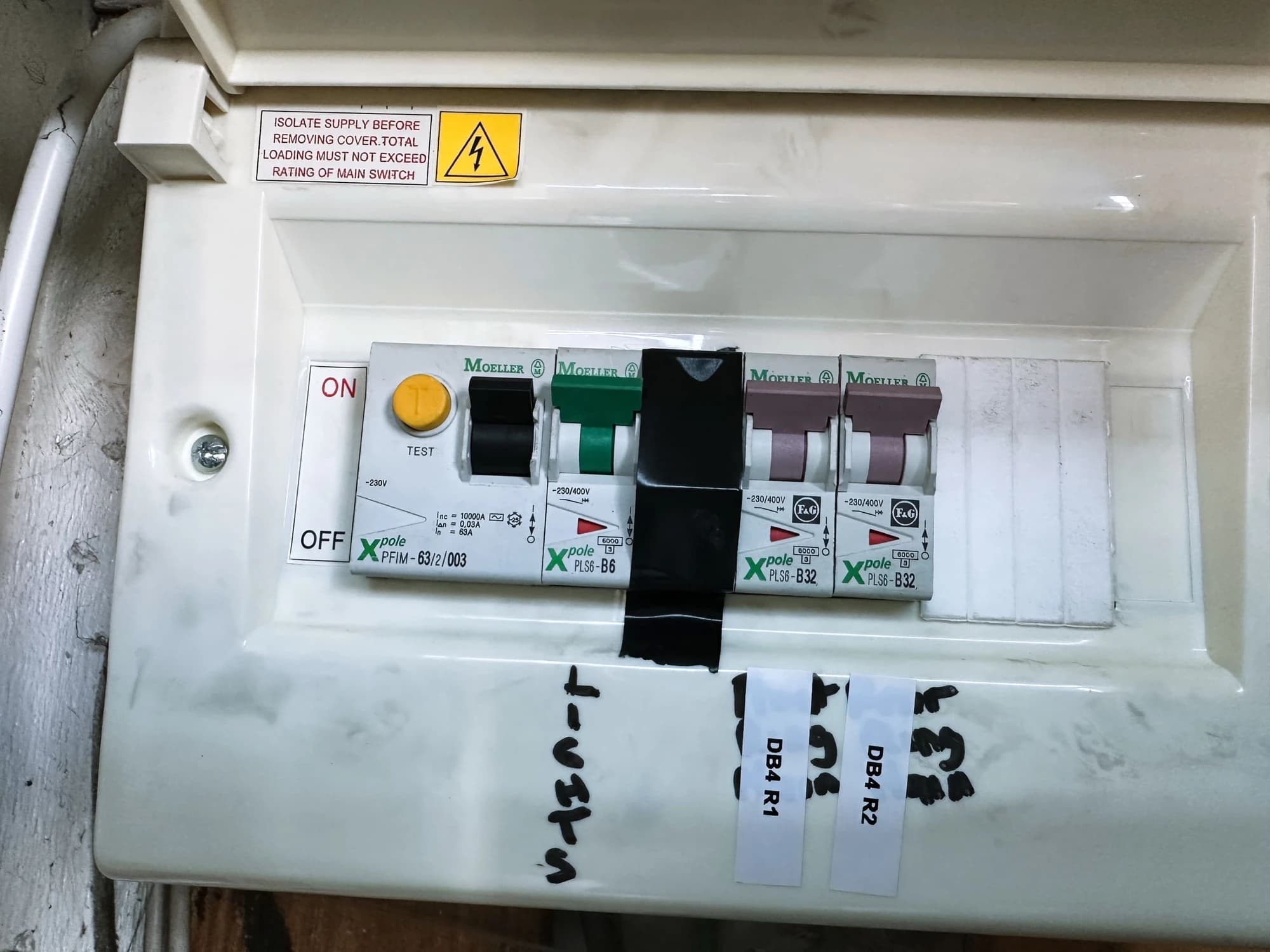 property photo 11 of 42