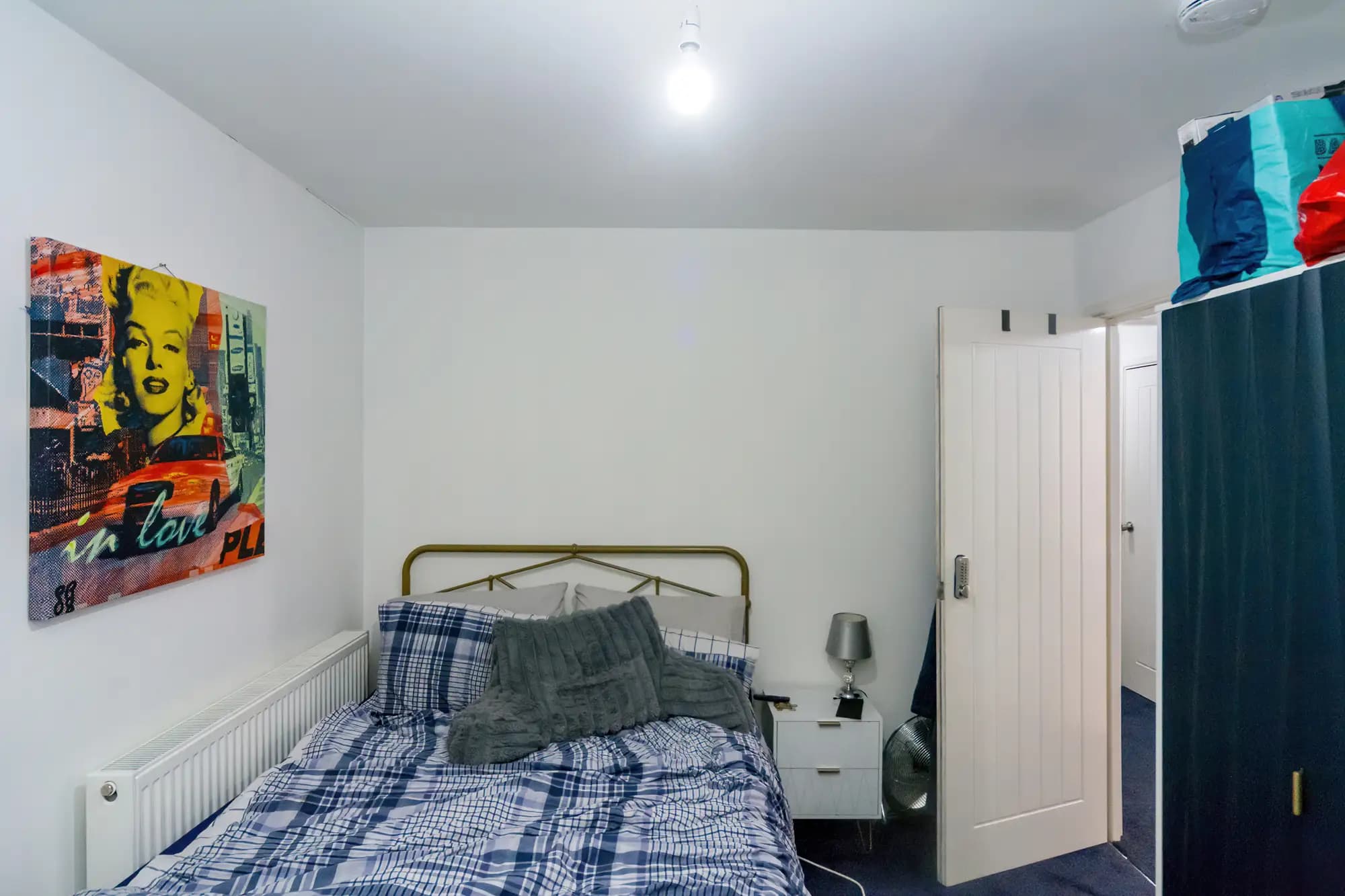 property photo 18 of 38