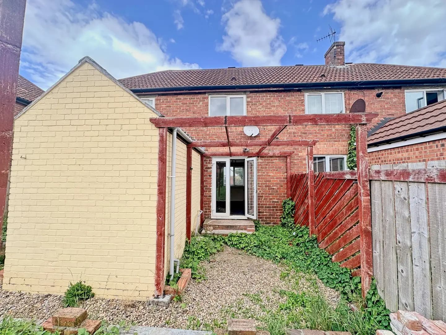 property photo 20 of 24