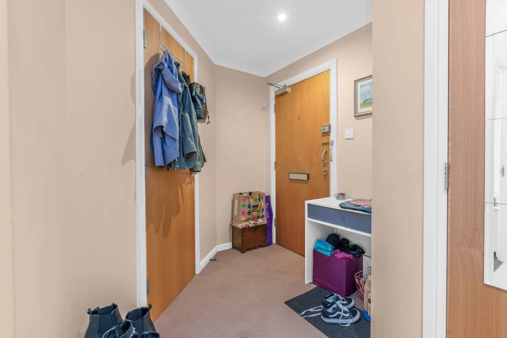 property photo 15 of 16