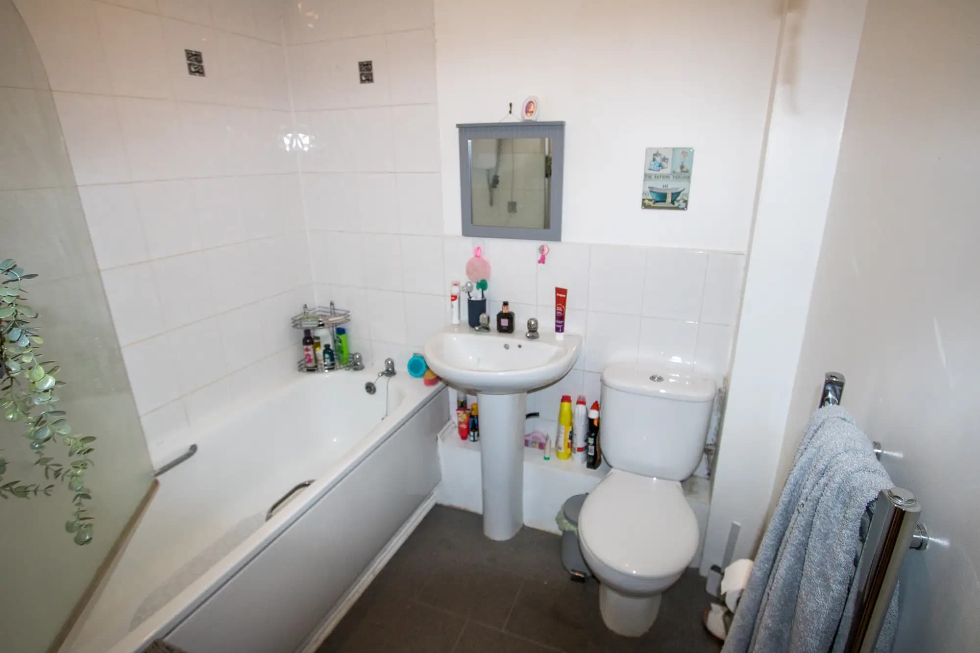 property photo 7 of 16