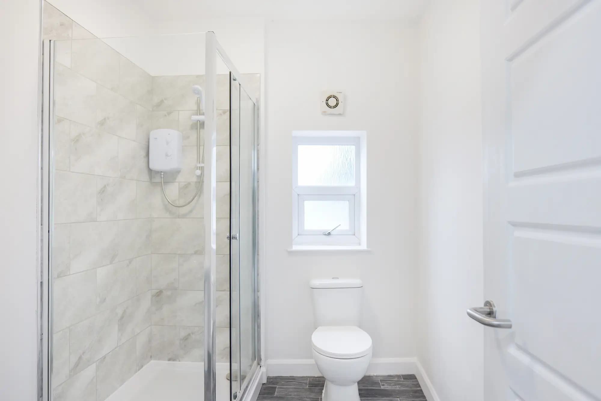 property photo 12 of 30