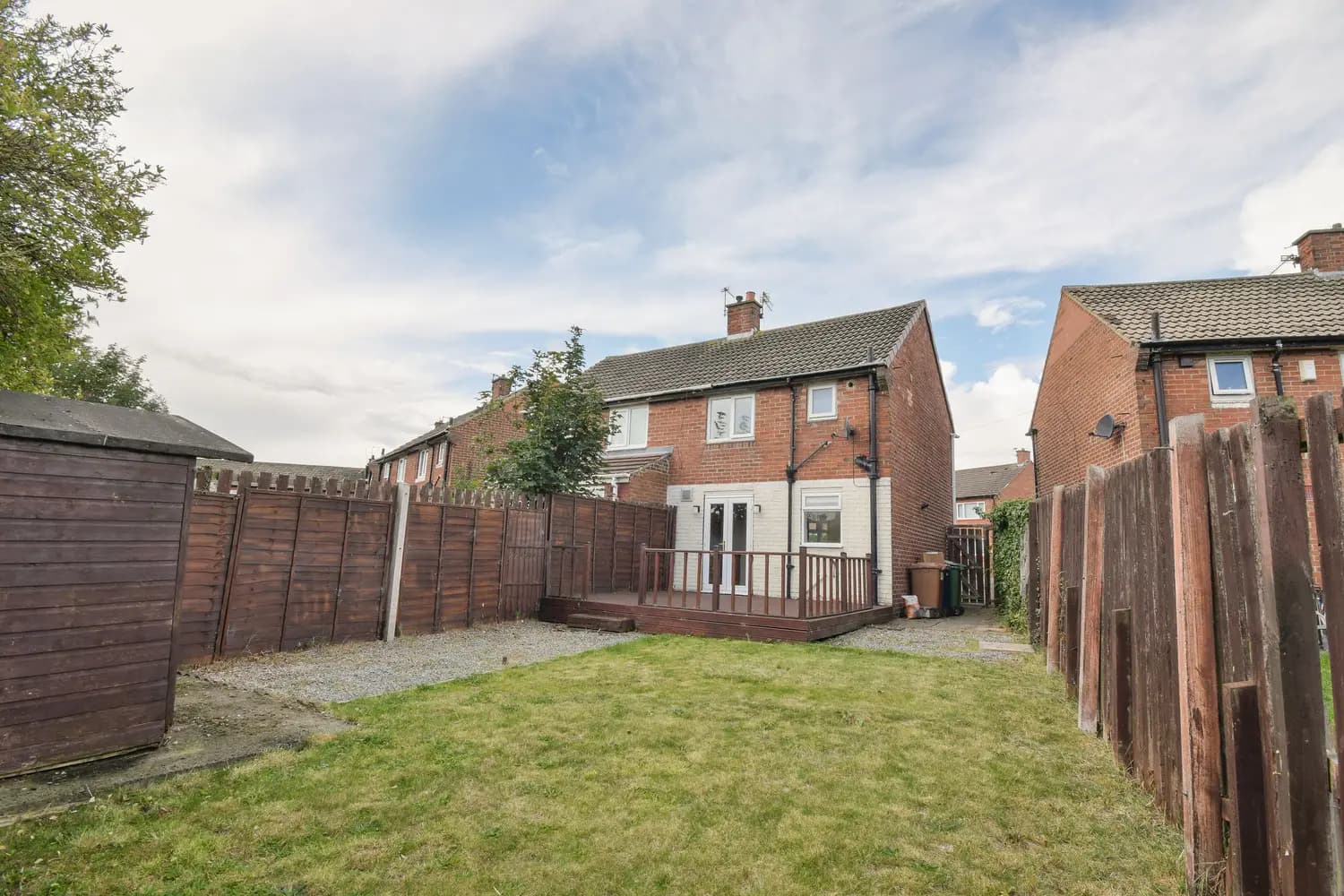 property photo 15 of 16