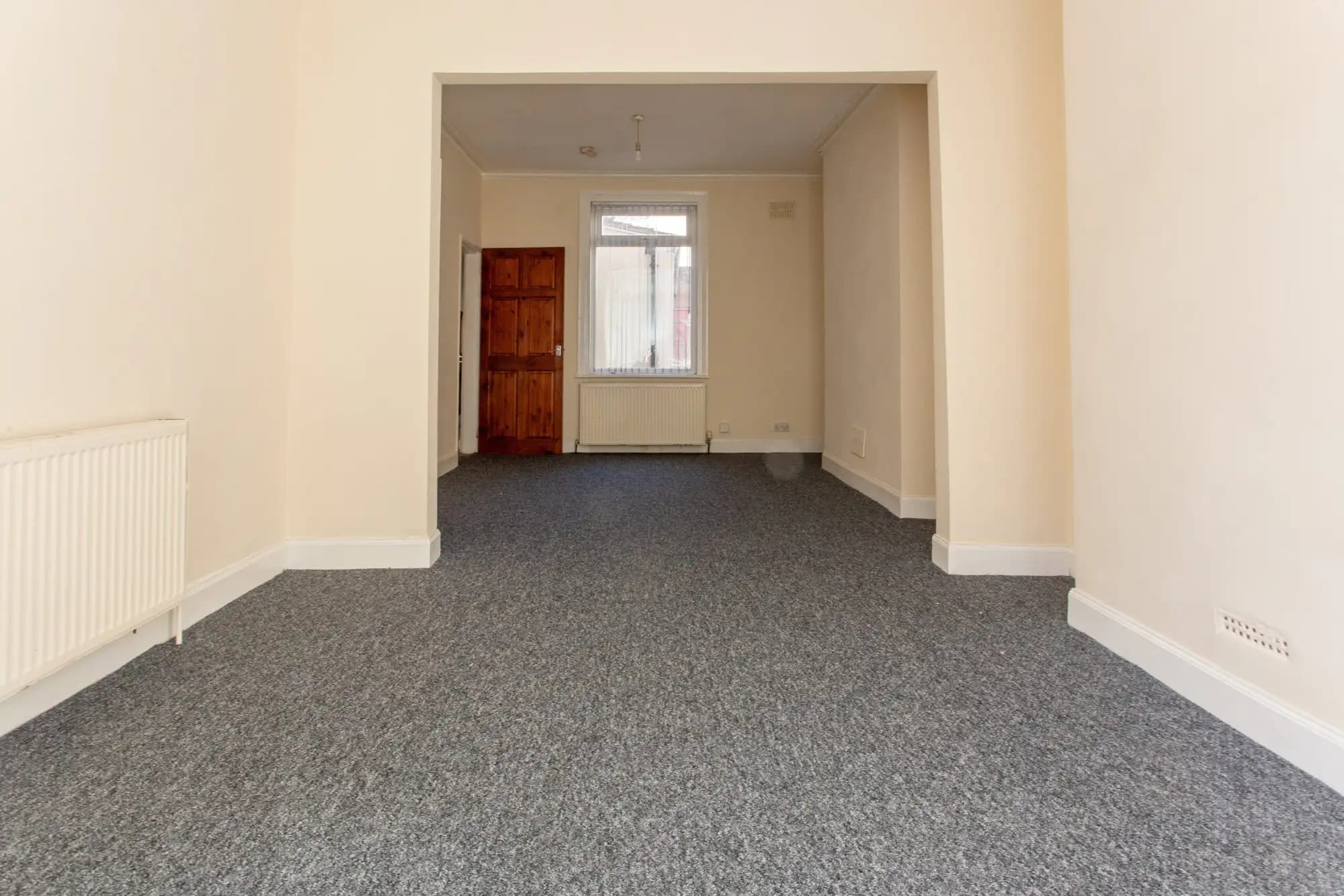 property photo 5 of 21