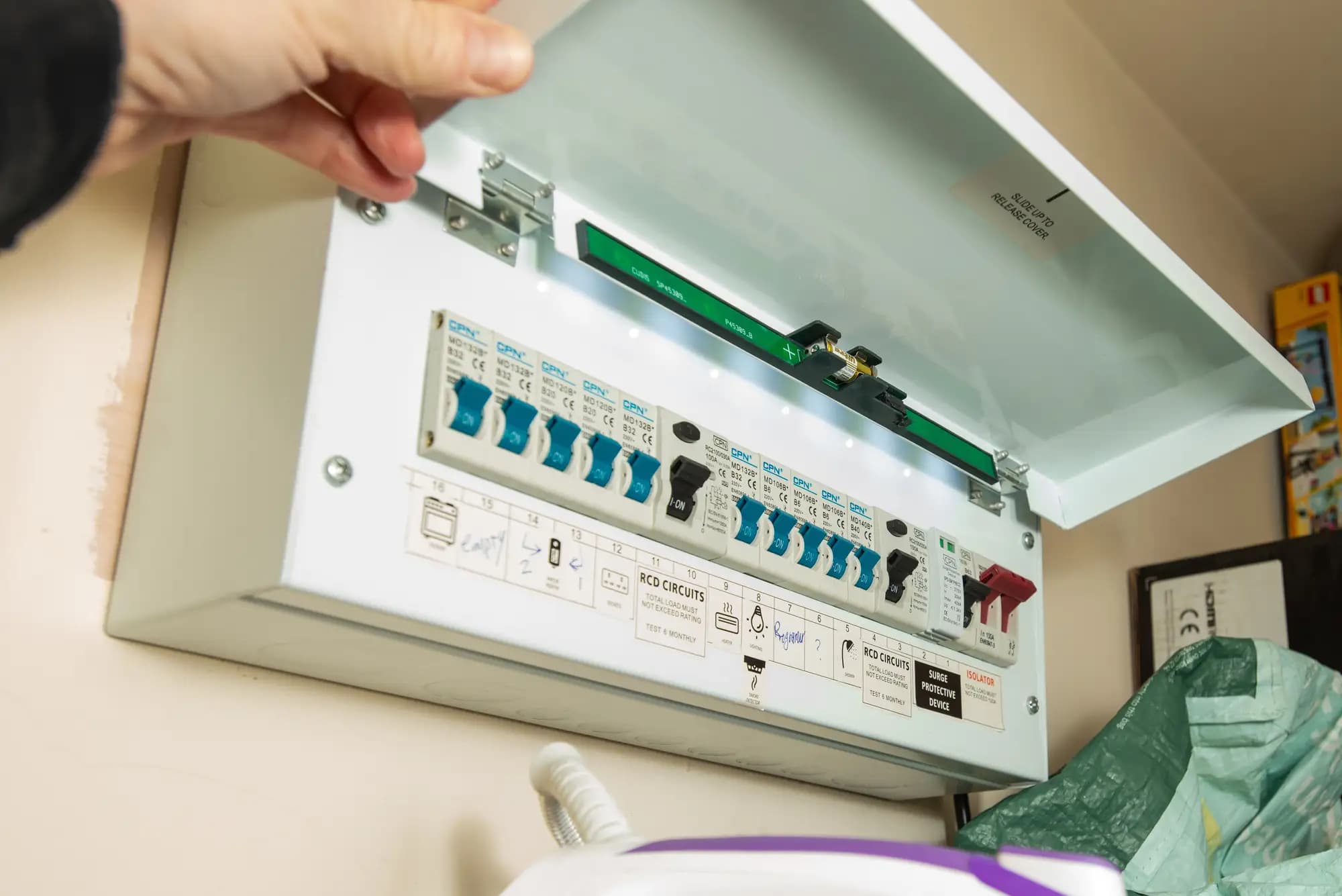 property photo 13 of 18