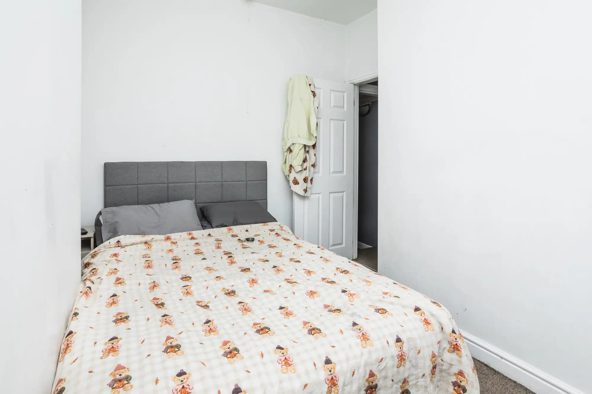 property photo 16 of 24