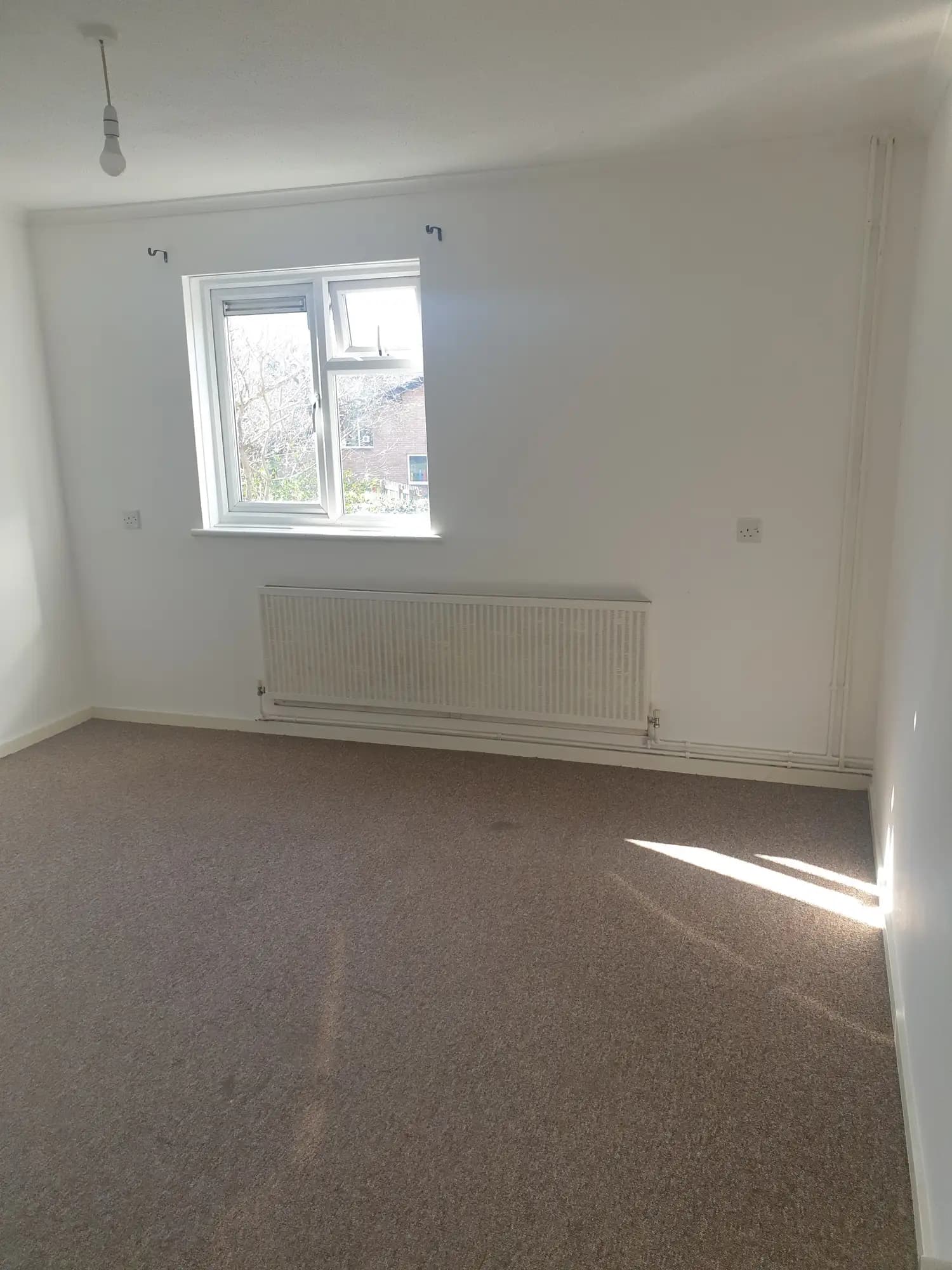 property photo 7 of 13