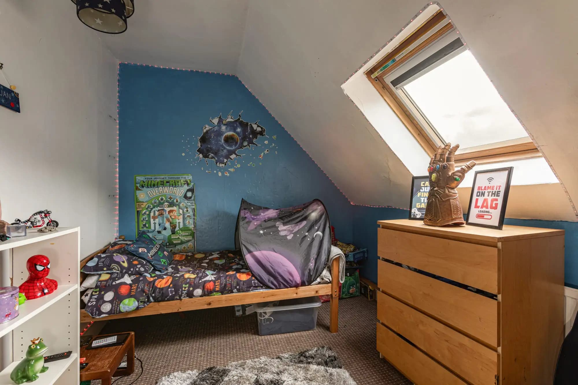 property photo 15 of 37