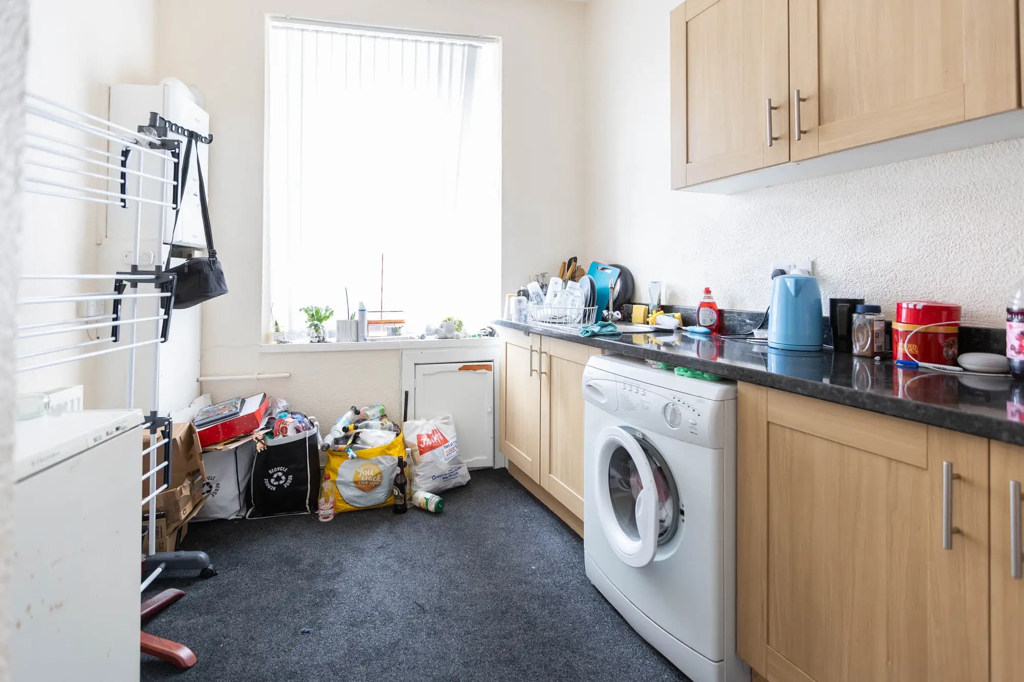 property photo 6 of 17