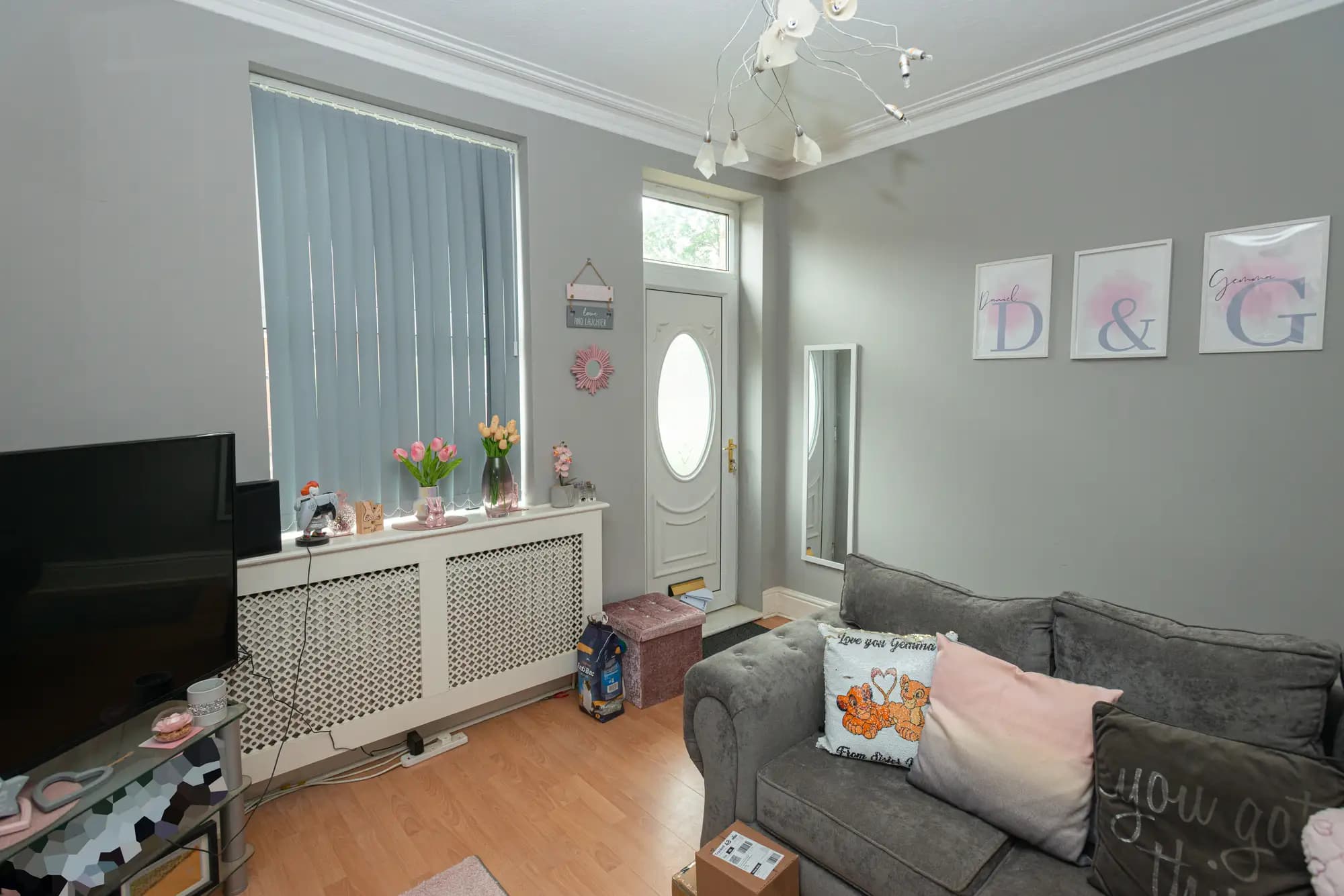 property photo 4 of 24