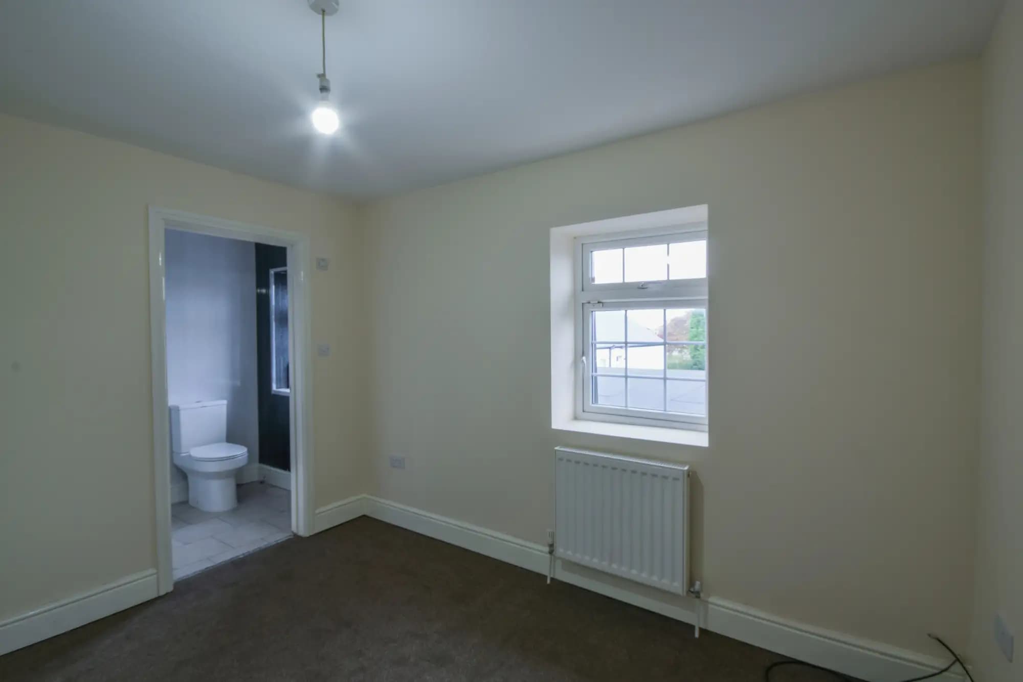 property photo 11 of 21