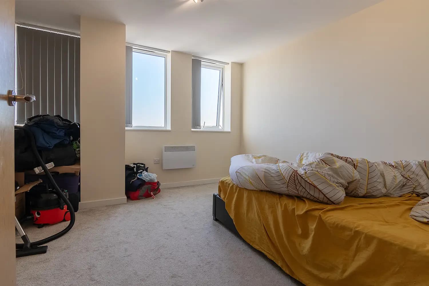 property photo 15 of 28