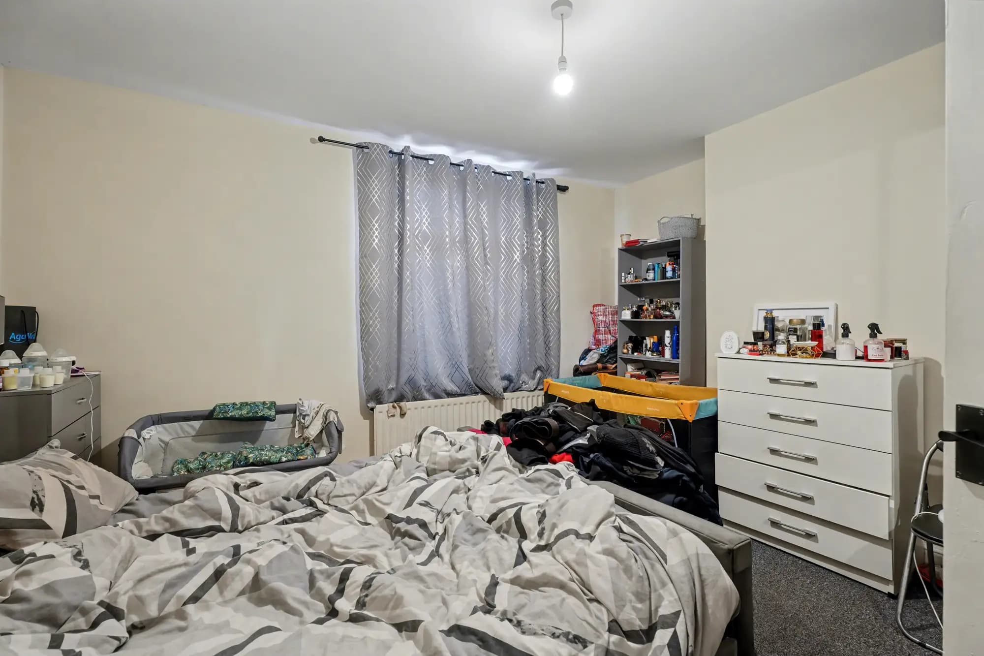 property photo 12 of 25