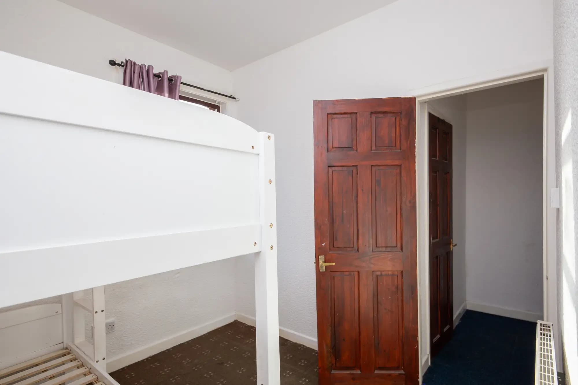 property photo 14 of 21