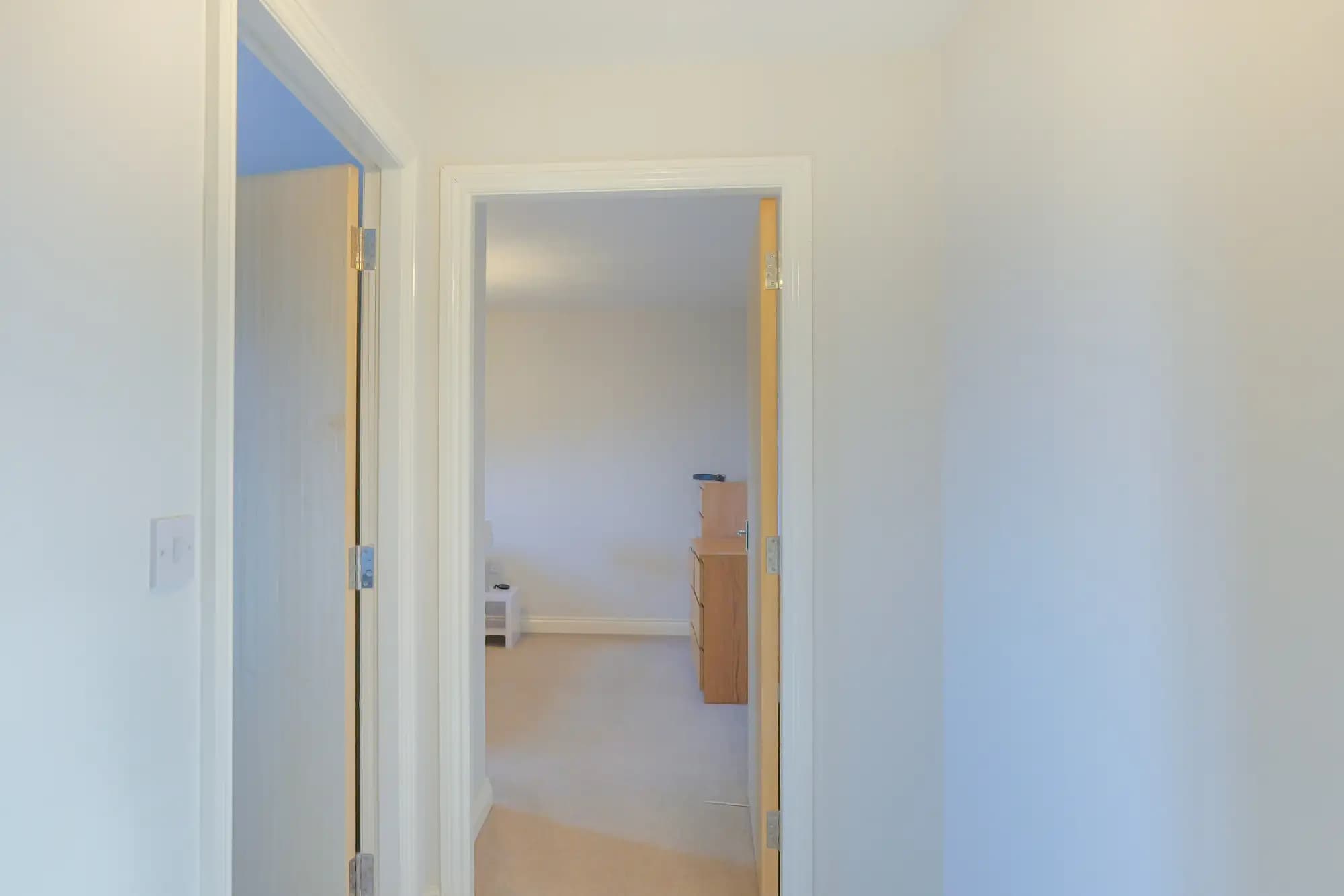 property photo 18 of 28