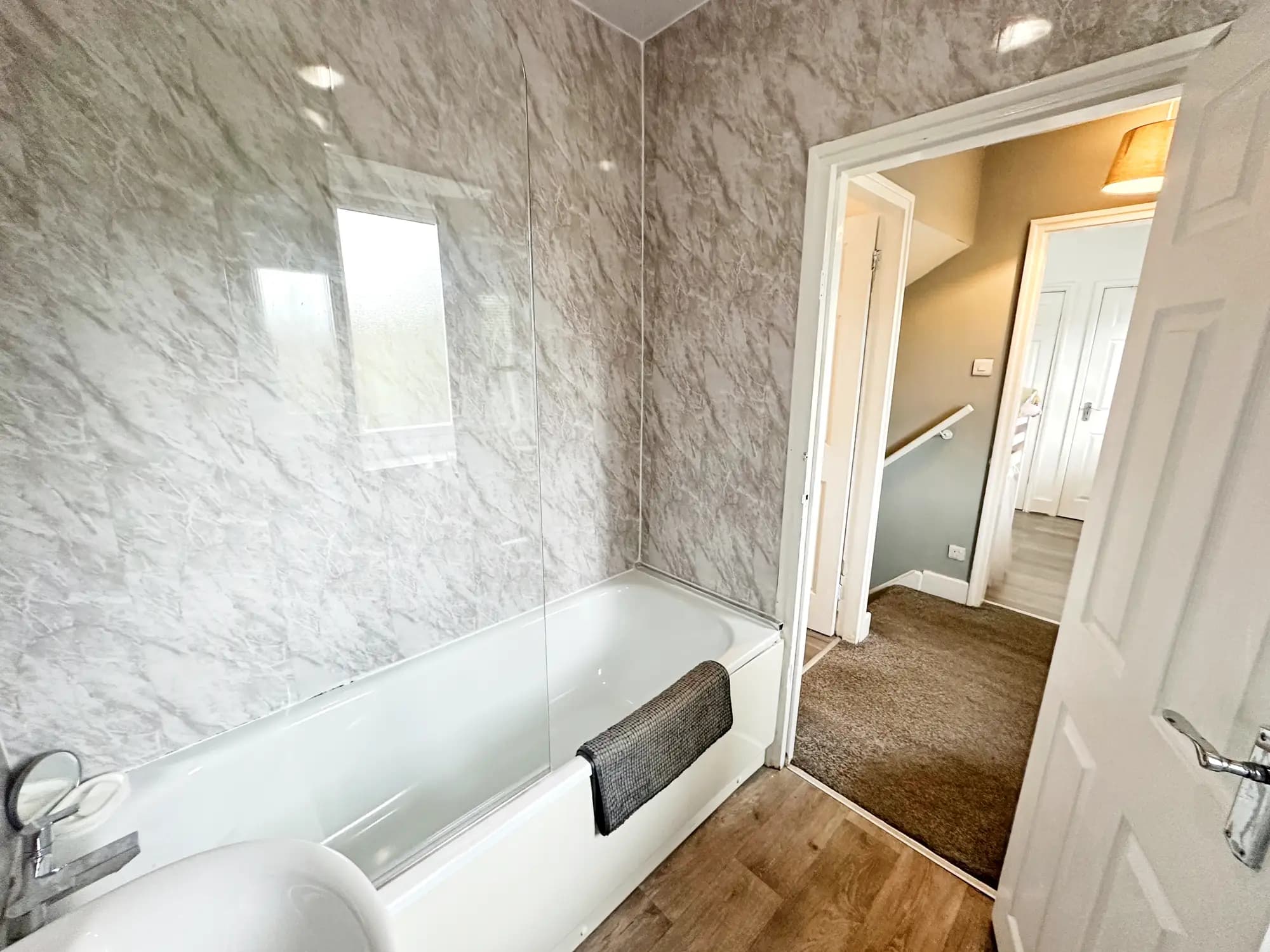 property photo 11 of 24