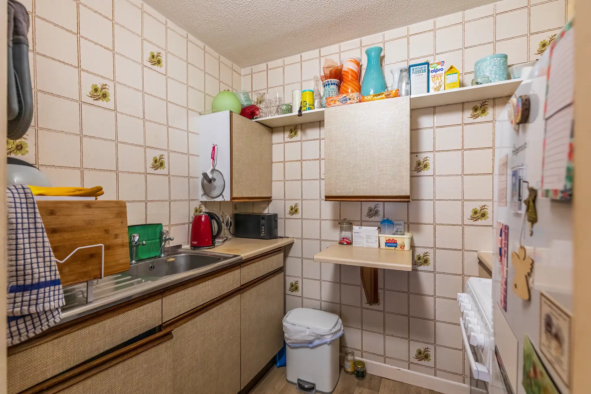 property photo 4 of 15