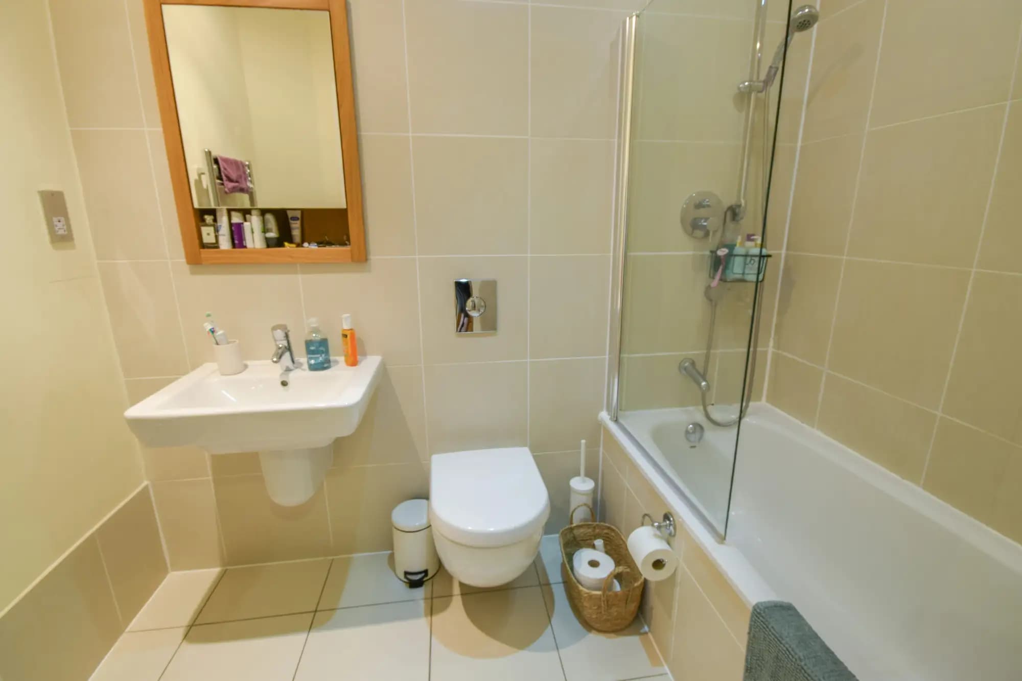 property photo 7 of 13