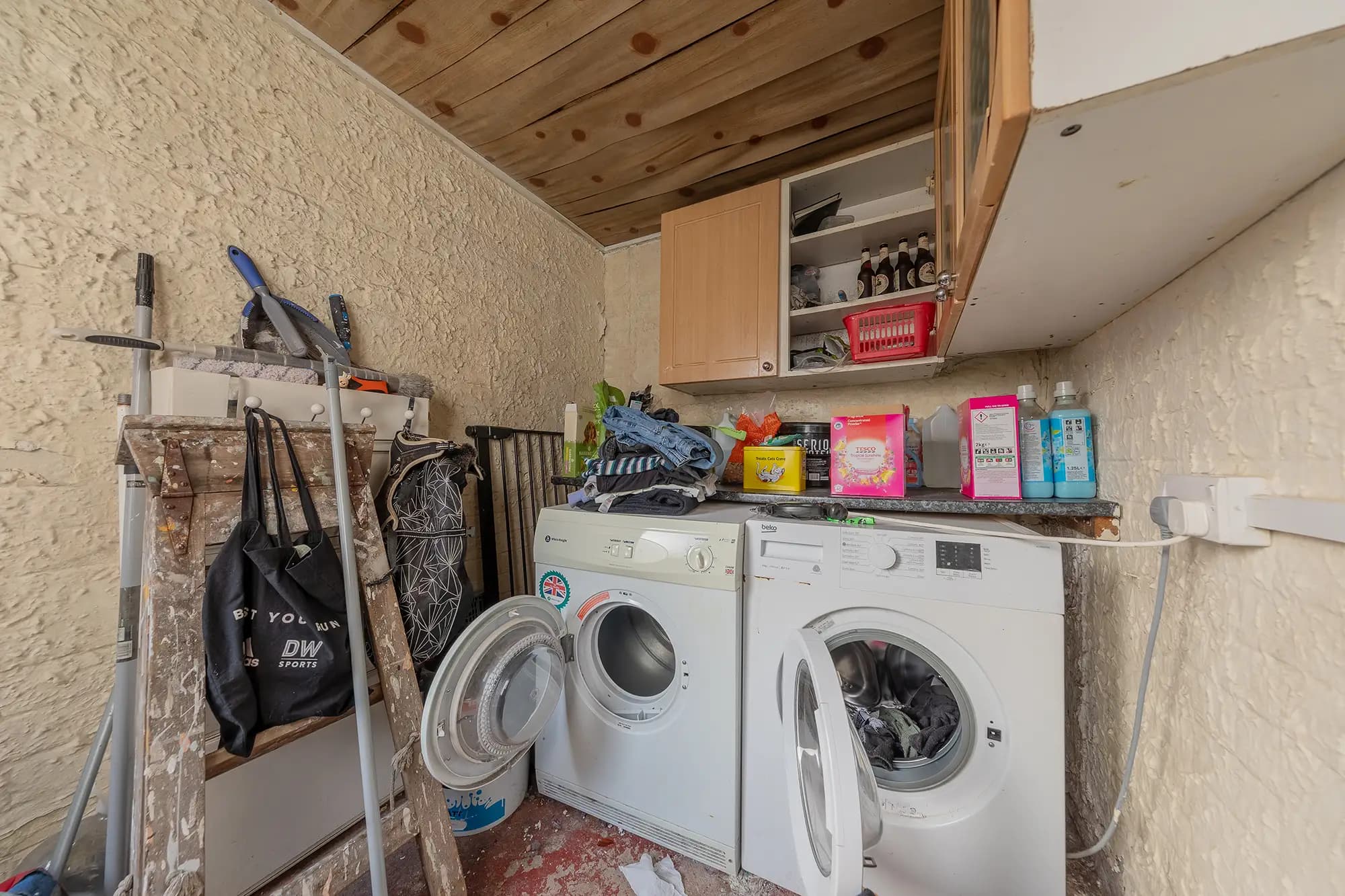 property photo 10 of 29