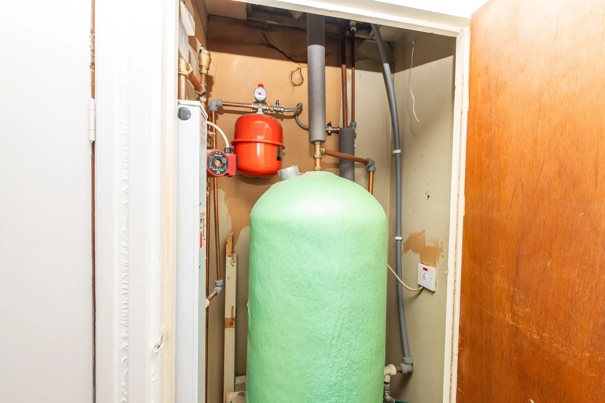 property photo 24 of 37