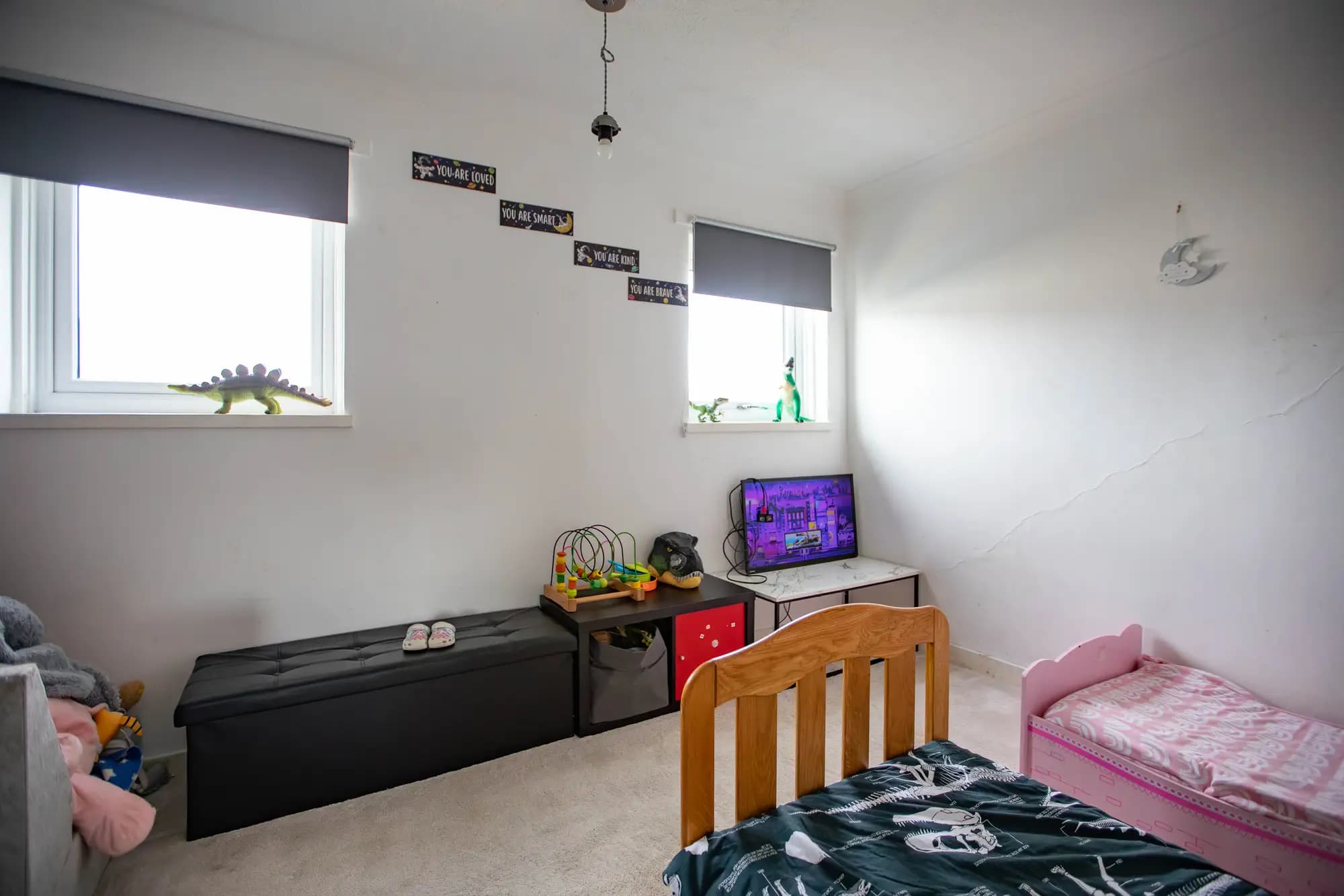 property photo 17 of 25