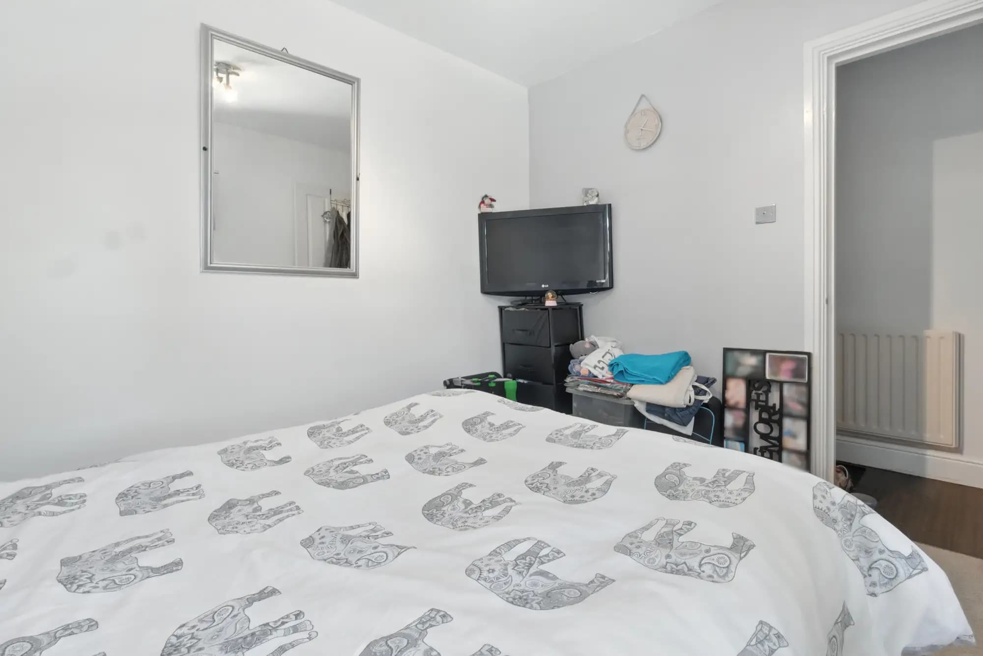 property photo 13 of 19