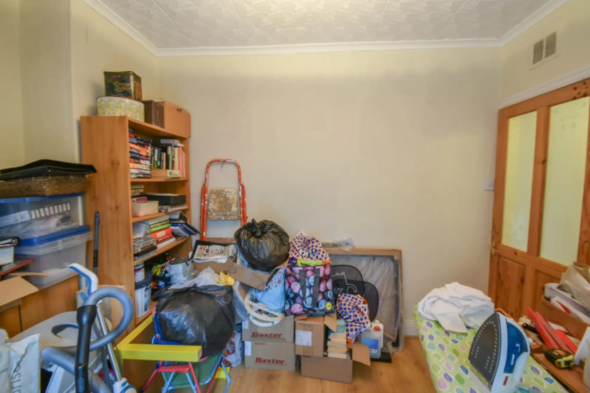 property photo 11 of 16