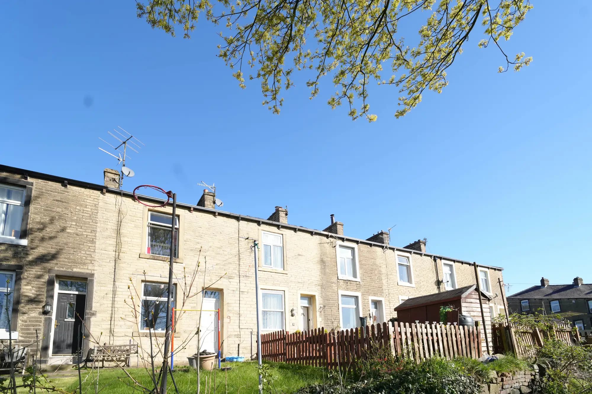 property photo 1 of 17