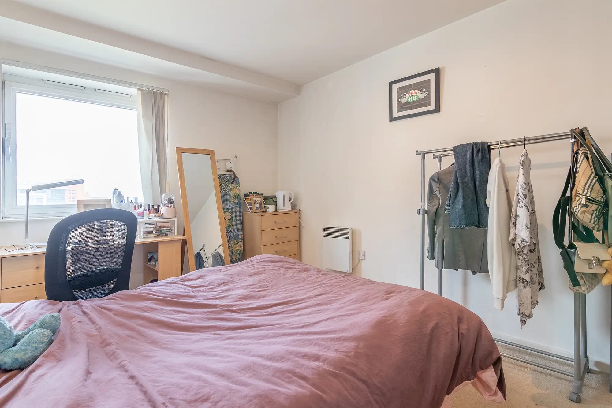 property photo 9 of 13