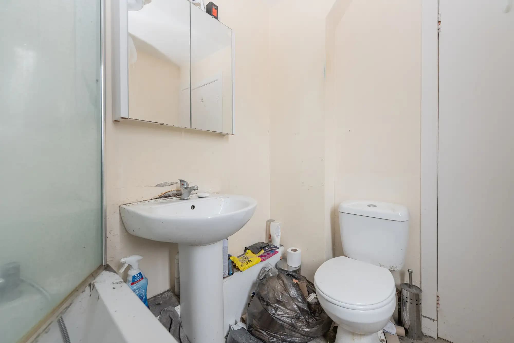 property photo 10 of 22