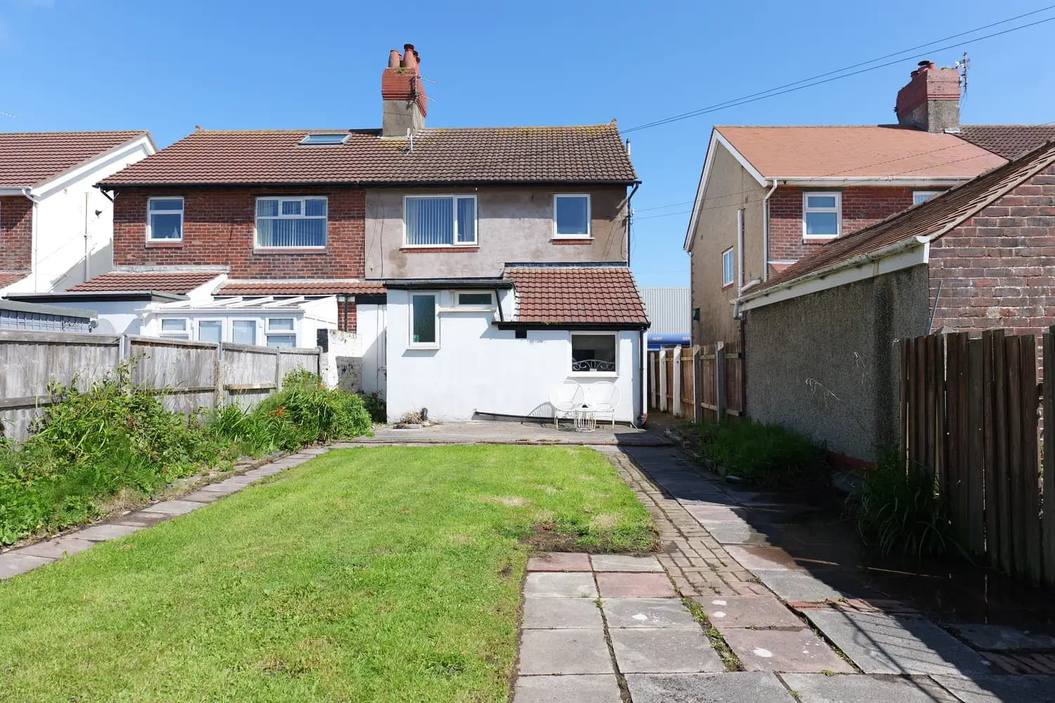 property photo 13 of 17
