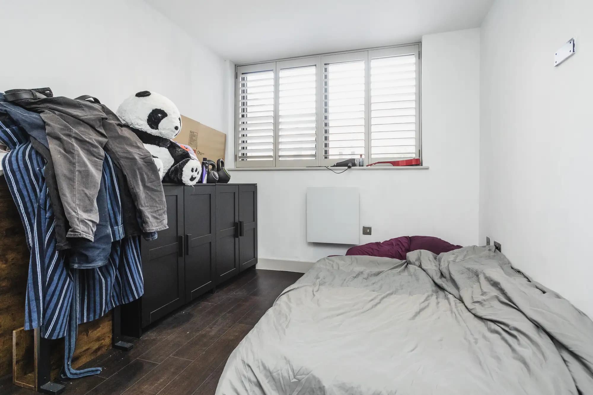 property photo 8 of 13