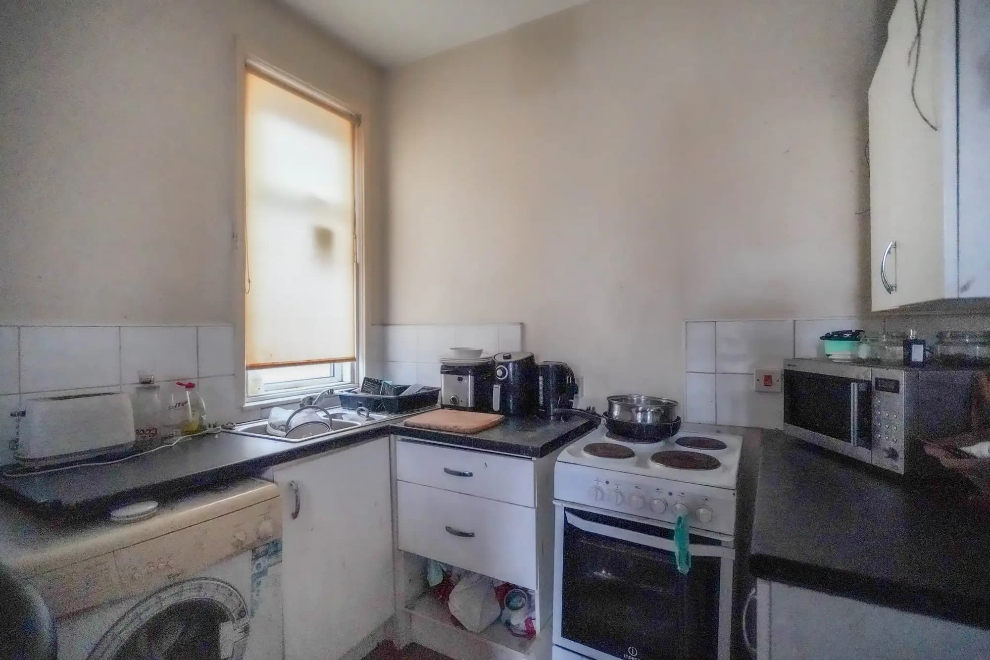 property photo 12 of 33