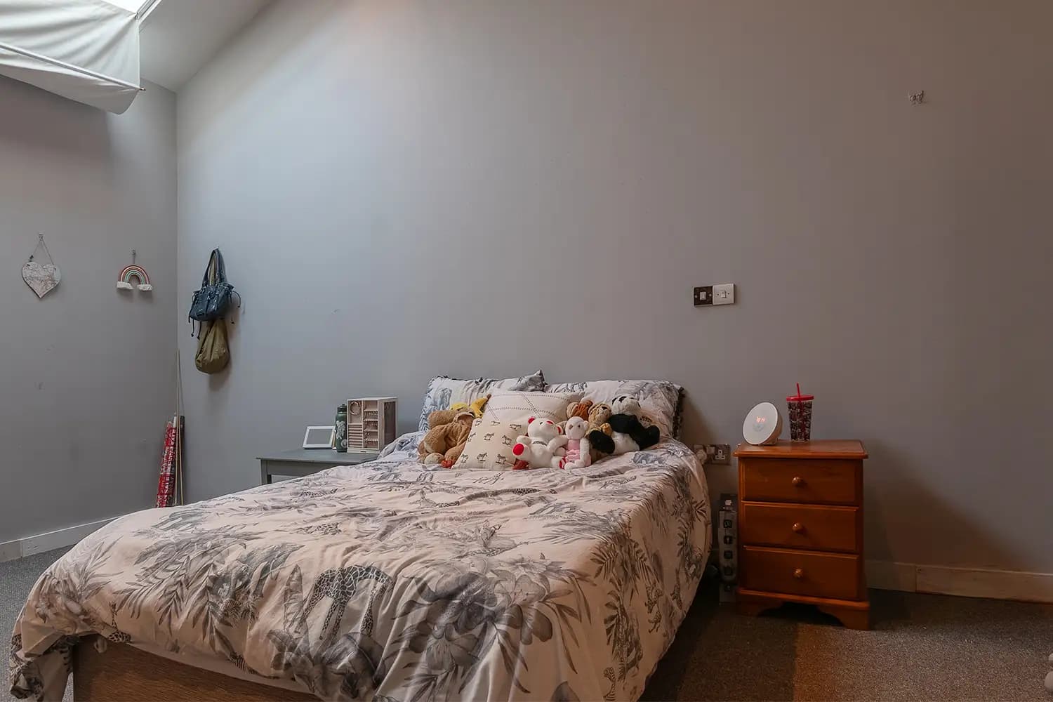 property photo 23 of 33