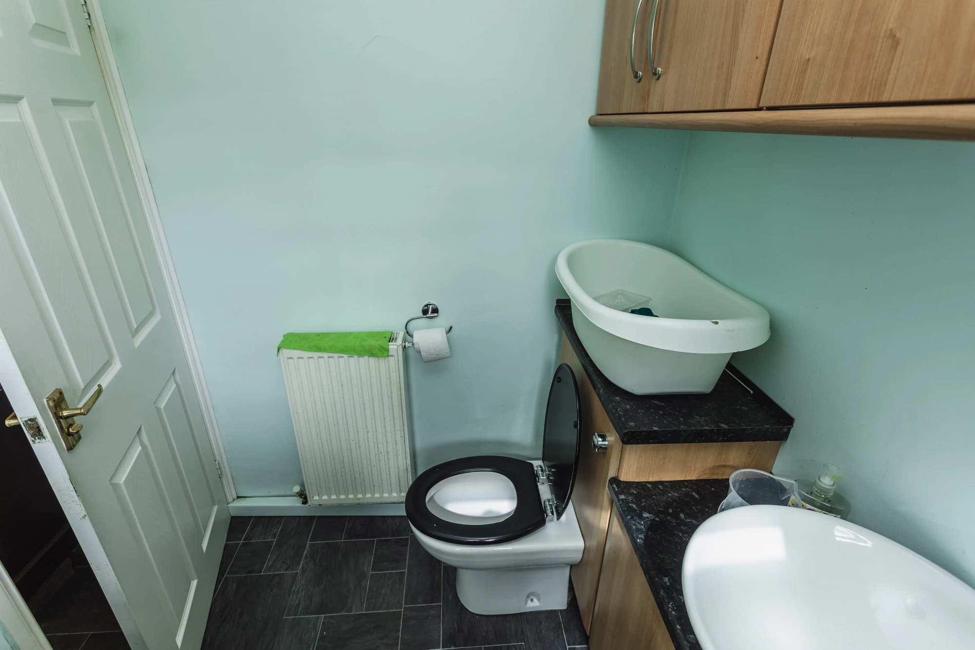 property photo 13 of 34