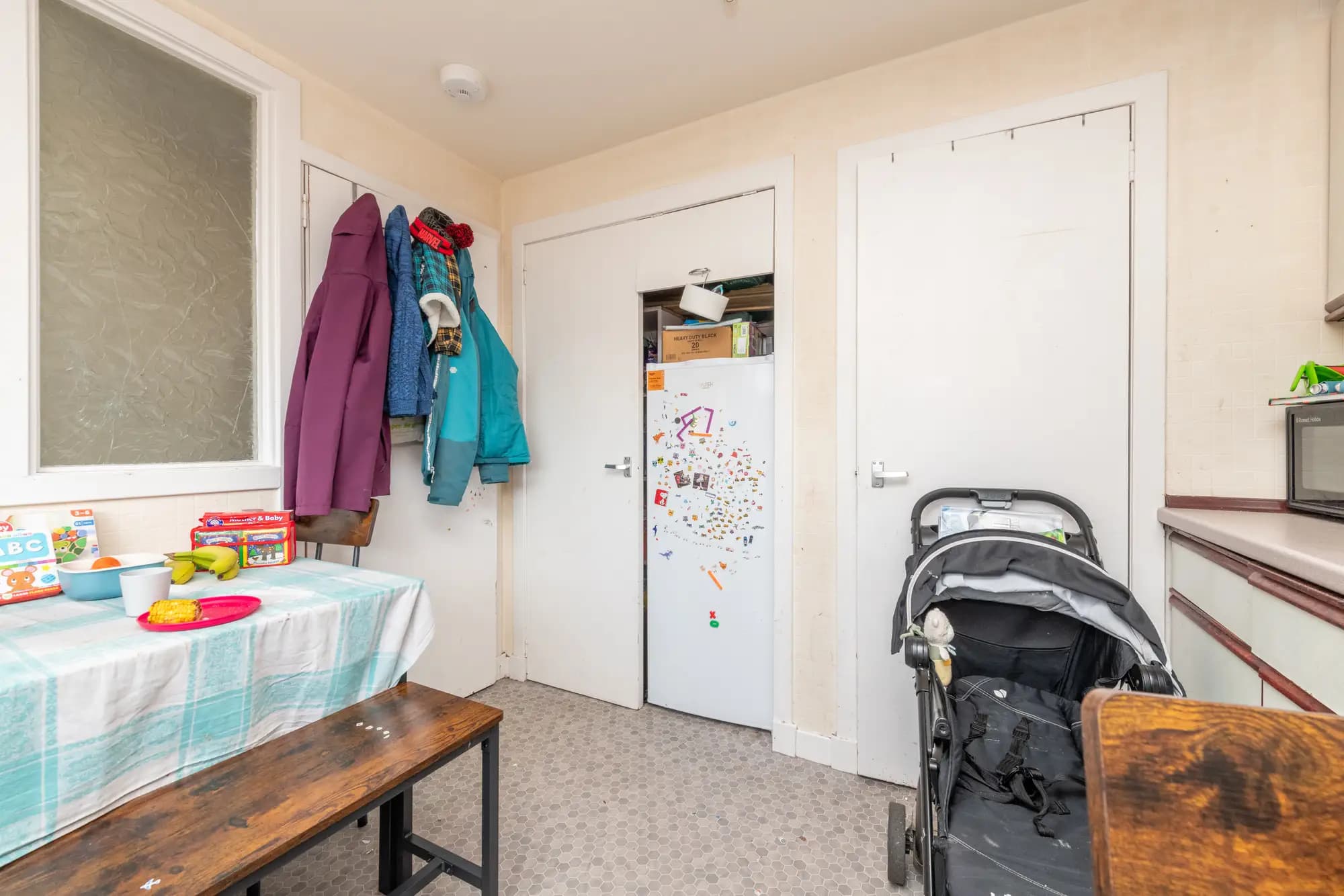 property photo 5 of 20