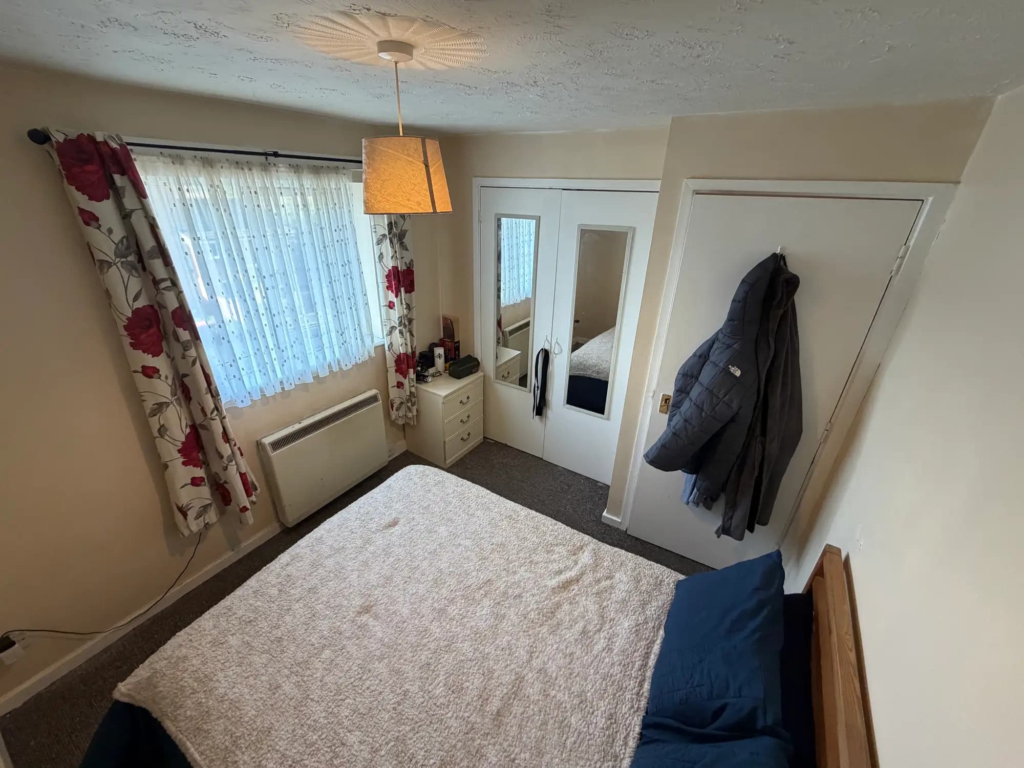 property photo 13 of 16