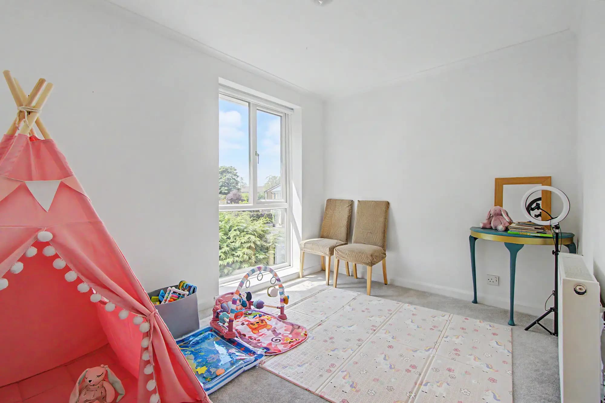 property photo 14 of 18