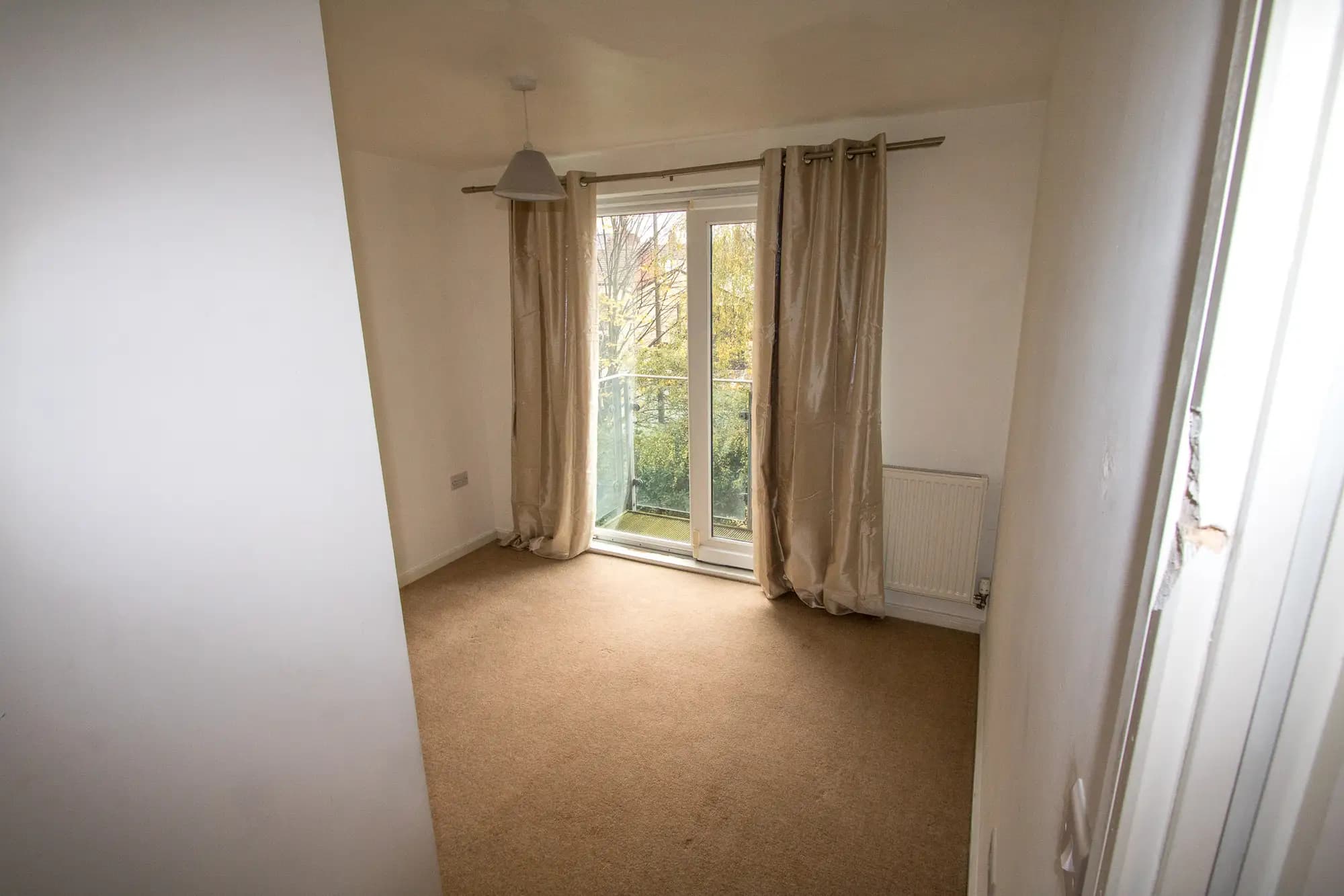 property photo 15 of 19