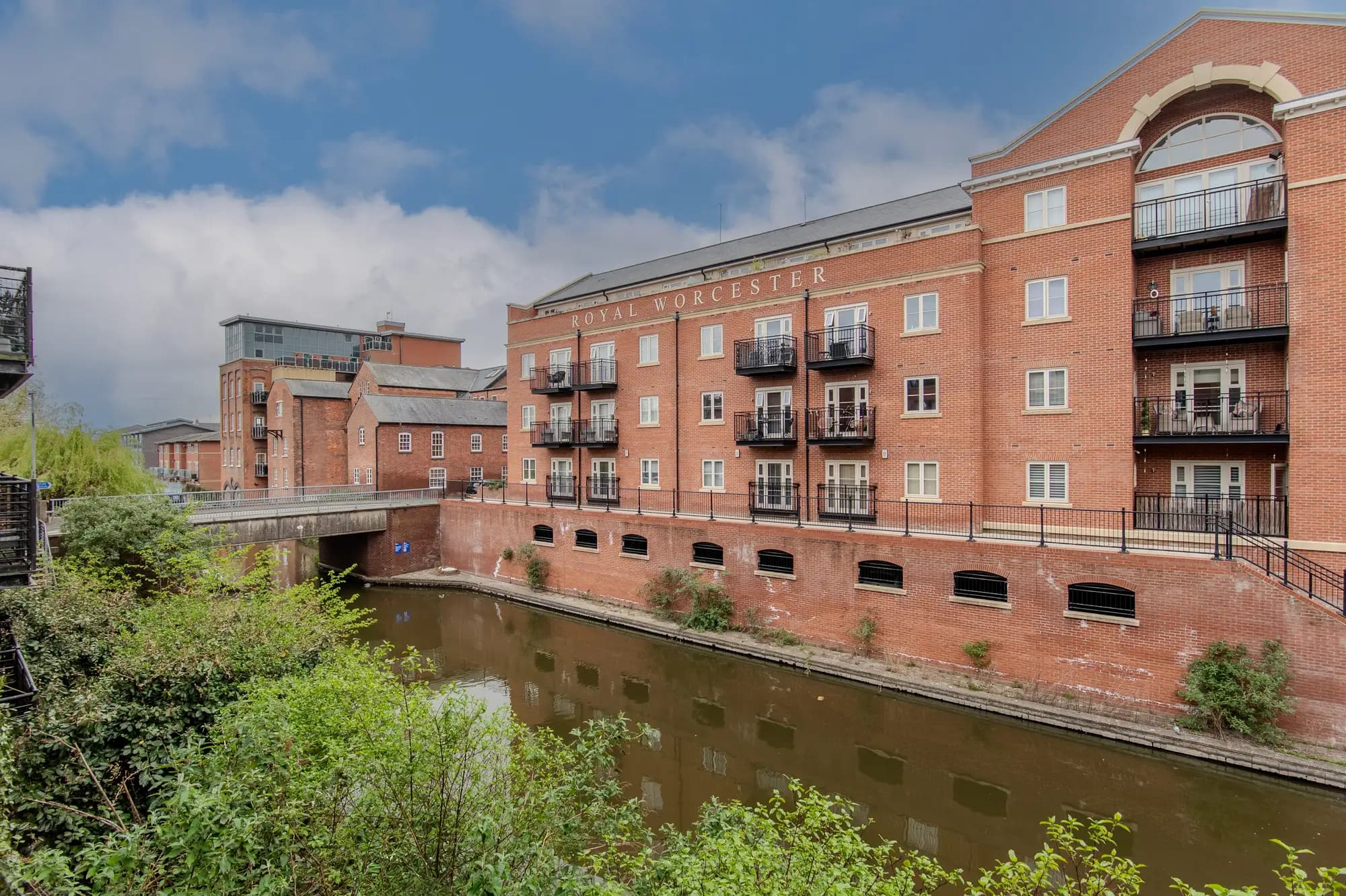 property photo 17 of 20