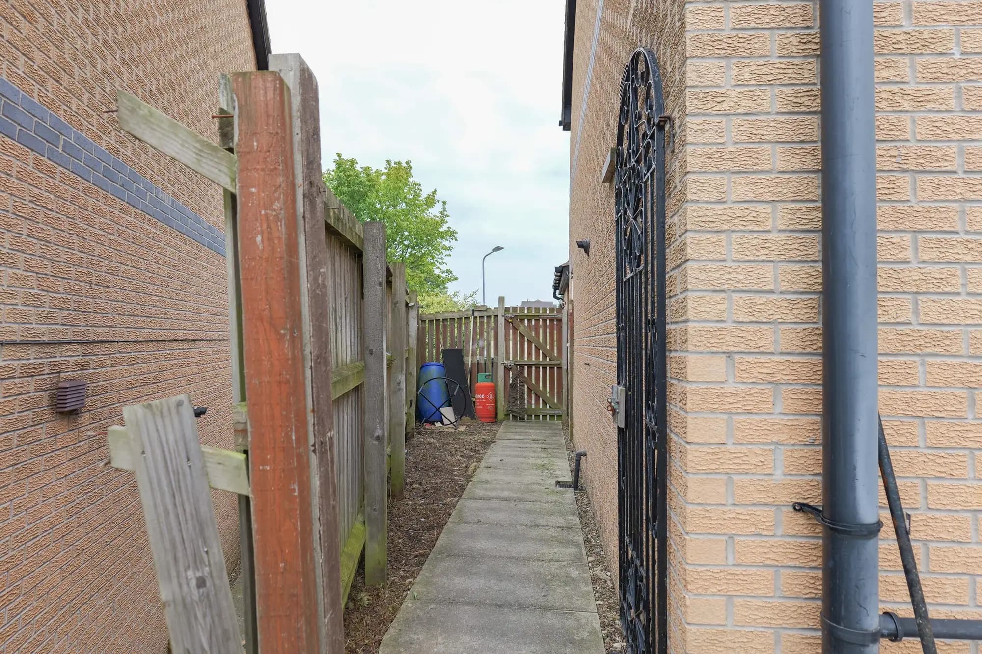 property photo 23 of 24