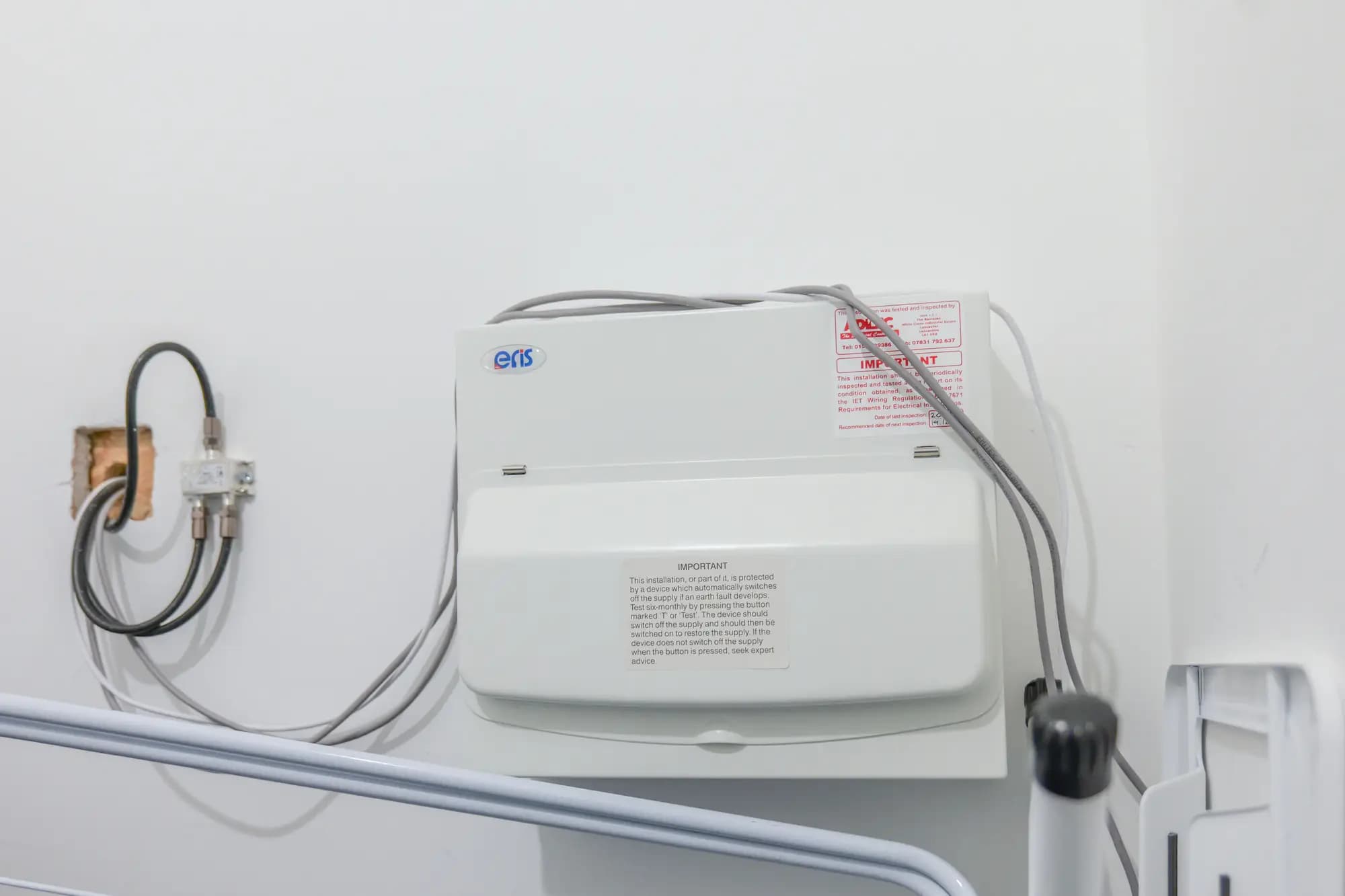 property photo 9 of 15